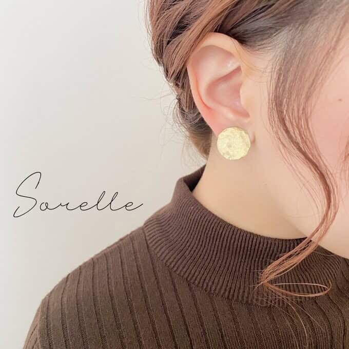 Sorelle 槌目風格圓形真鍮耳環